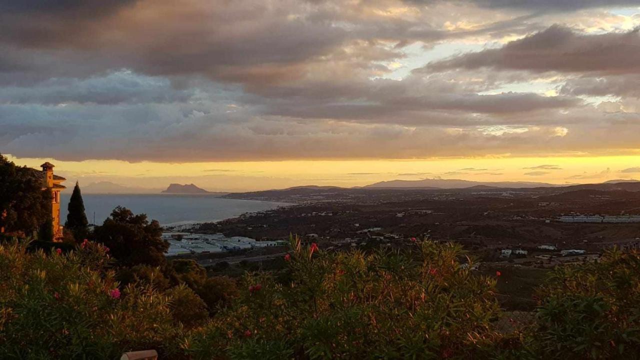 Selecta Casa Esmerdo Estepona Exteriör bild